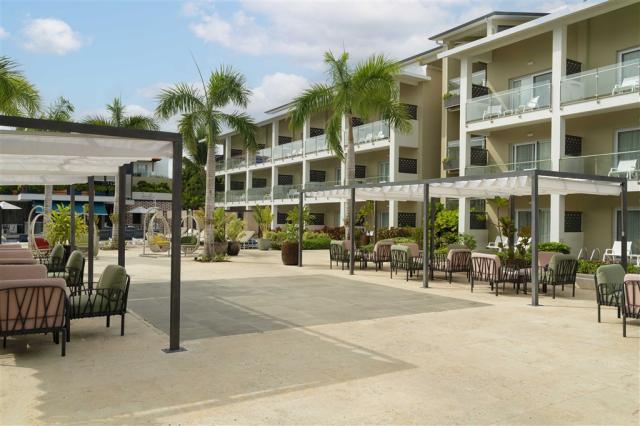 18 LA ROMANA2.jpg