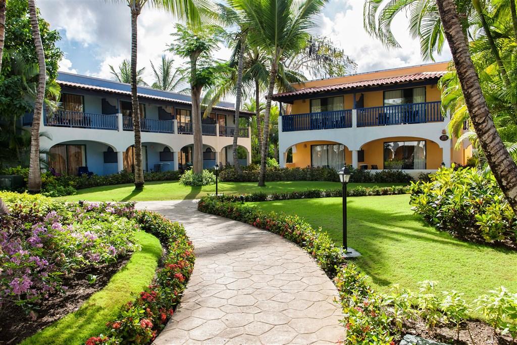 Catalonia Bayahibe - Gardens2.jpg