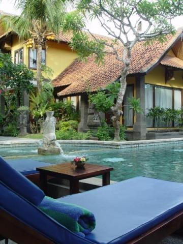 POOLSIDE.jpg