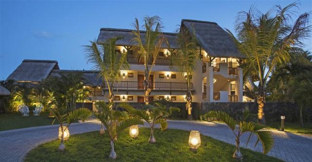 c-mauritius-palmar-night-overview_HD2.jpg