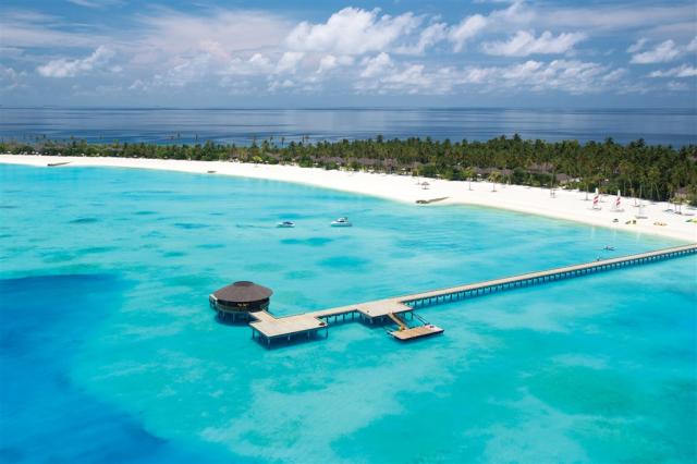 AERIAL SHOT - ARRIVAL JETTY AND LAGOON WITH ISLAND.jpg