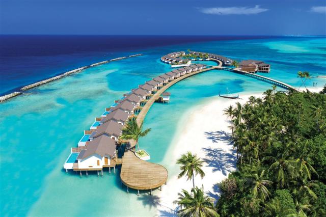 ATMOSPHERE KANIFUSHI MALDIVES - AERIAL VIEW - WATER VILLA JETTY