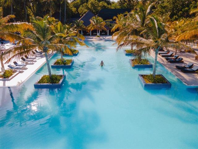 Villa Nautica - Influencer - Girl in Main Pool - Large.jpg