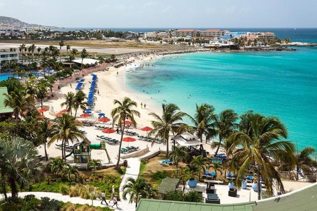 Sonesta-Maho-Beach-Sv-Martin.jpg