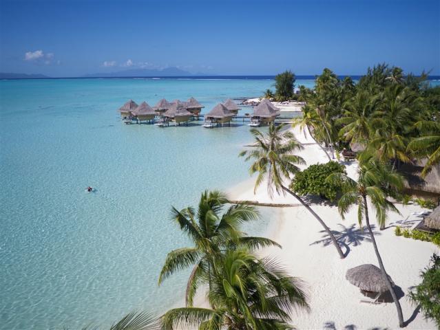 BOB Intercontinental Moana. View. Beach.jpg