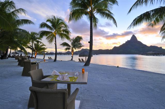 BOB Intercontinental Thalasso Sunset on the Beach.jpg