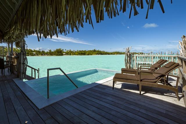 ICThalass OW Beach v Pool (3).jpg