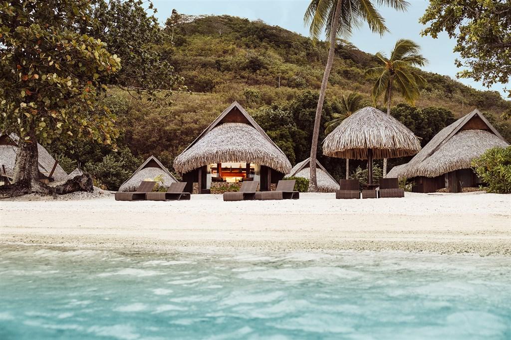 MOZ Sofitel - Beach Bgl ©gregoirelebacon.jpg