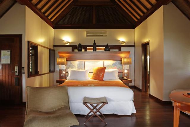 MOZ Sofitel -  Bungalows interior (1).jpg