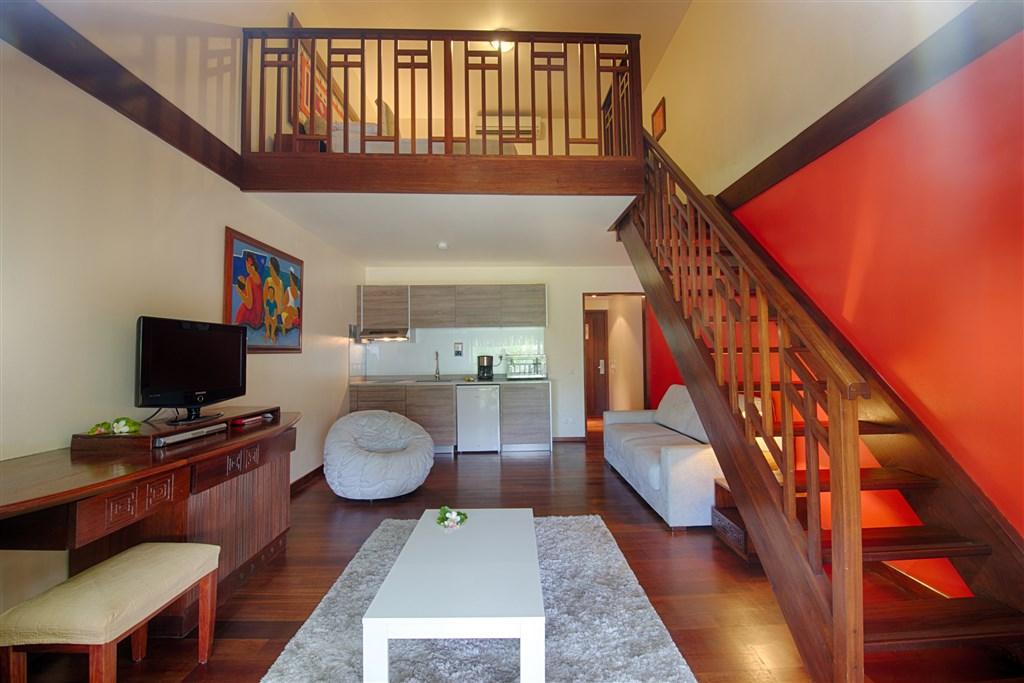 Manava Beach Resort Moorea Garden View Duplex kitchenette 1.jpg