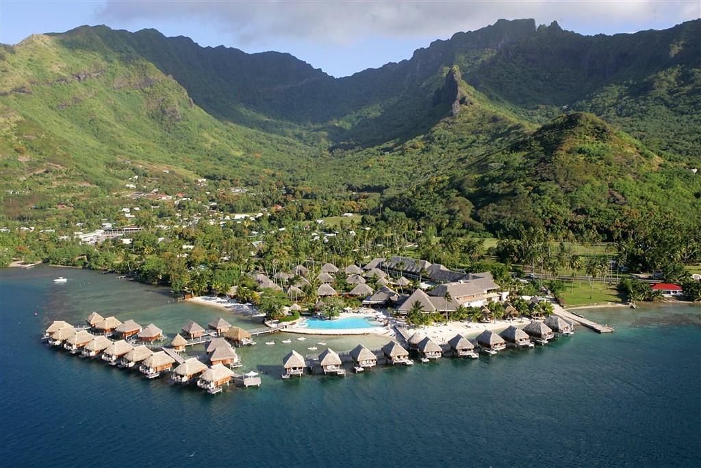 MOZ Pearl Moorea Aerial_View_1.gallery_image.1.jpg