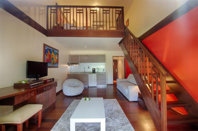 Manava Beach Resort Moorea Garden View Duplex kitchenette 1.jpg