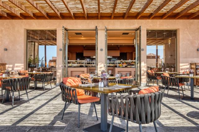 Main_Restaurant (1).jpg