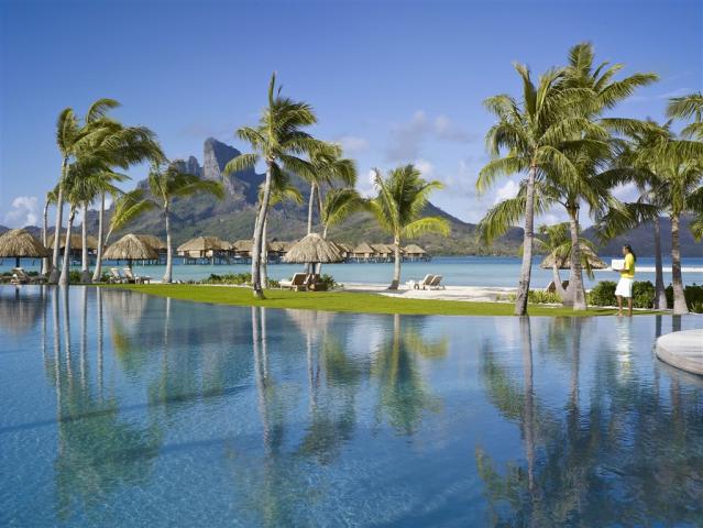 BOB Four Seasons Public. Swimming Pool.jpg