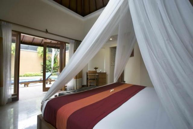 Parigata-Villas-1.jpg