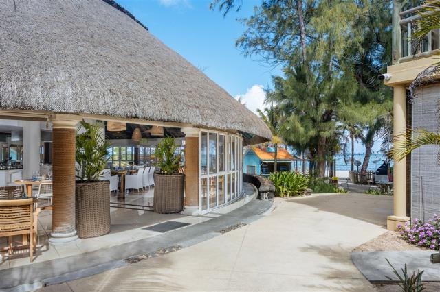 FA_90° East restaurant 02.jpg