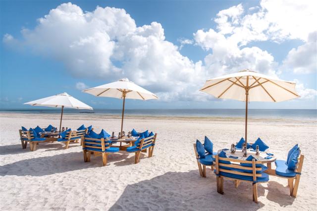 Beach 3.jpg