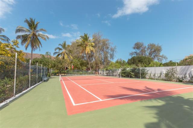 TENNIS COURT.jpg
