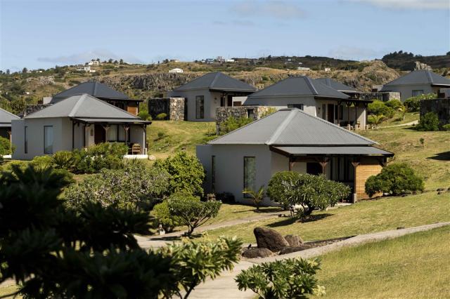 Exterior_and_Aerial_Views-Hotel_Exterior-06.jpg