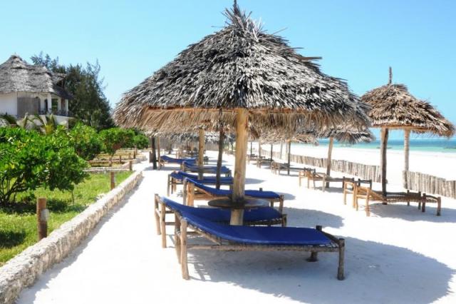 2---BEACH5.jpg