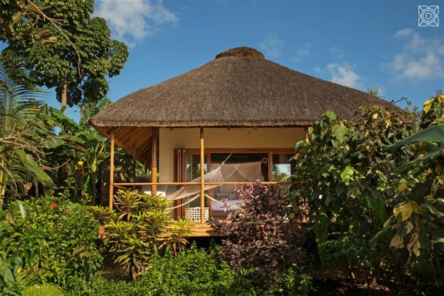 ZURI_BUNGALOW (2).jpg