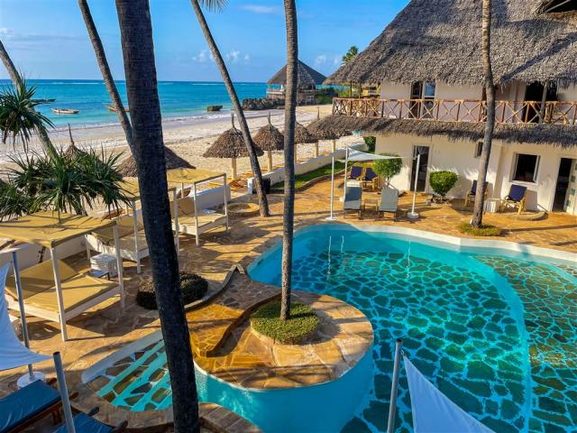 Pool (13).jpg