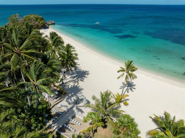 MOVENPICK_BORACAY_AERIAL3.jpg