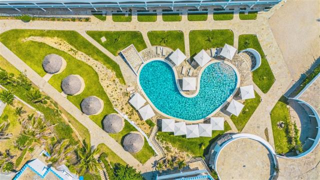 Pool (11).jpg
