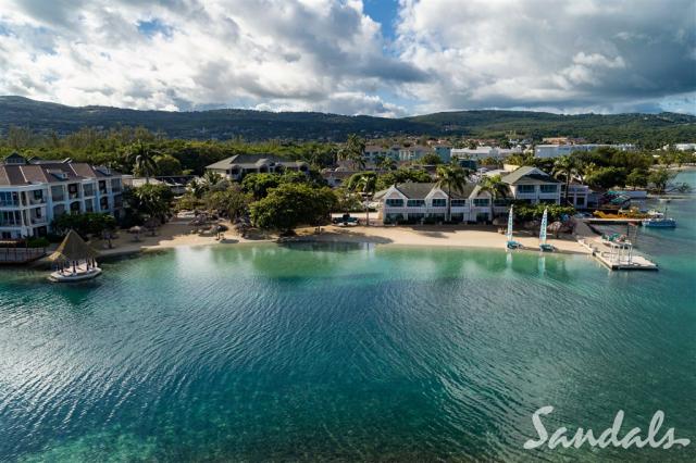 Sandals-SRC-Beachfront Village Aerial.jpg