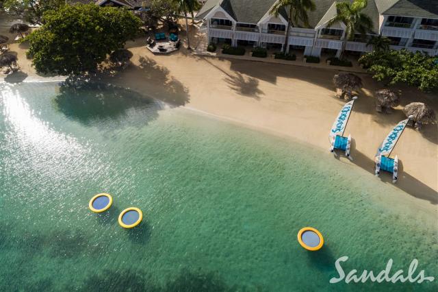 Sandals-SRC-BeachAerial-12.jpg