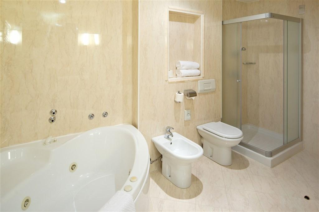 kompas,exec,bath1 (2).jpg