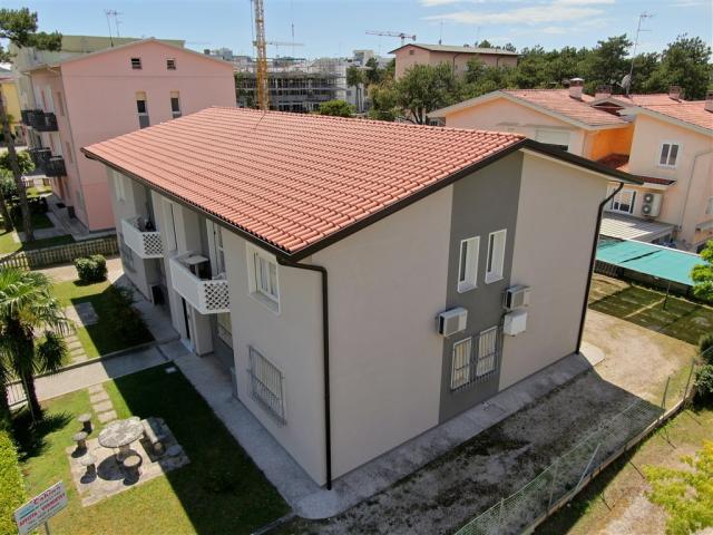 Esterno (3).JPG
