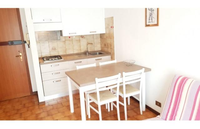 residence_ad7000d9e2cc66e5220675712f8e86d3.jpg