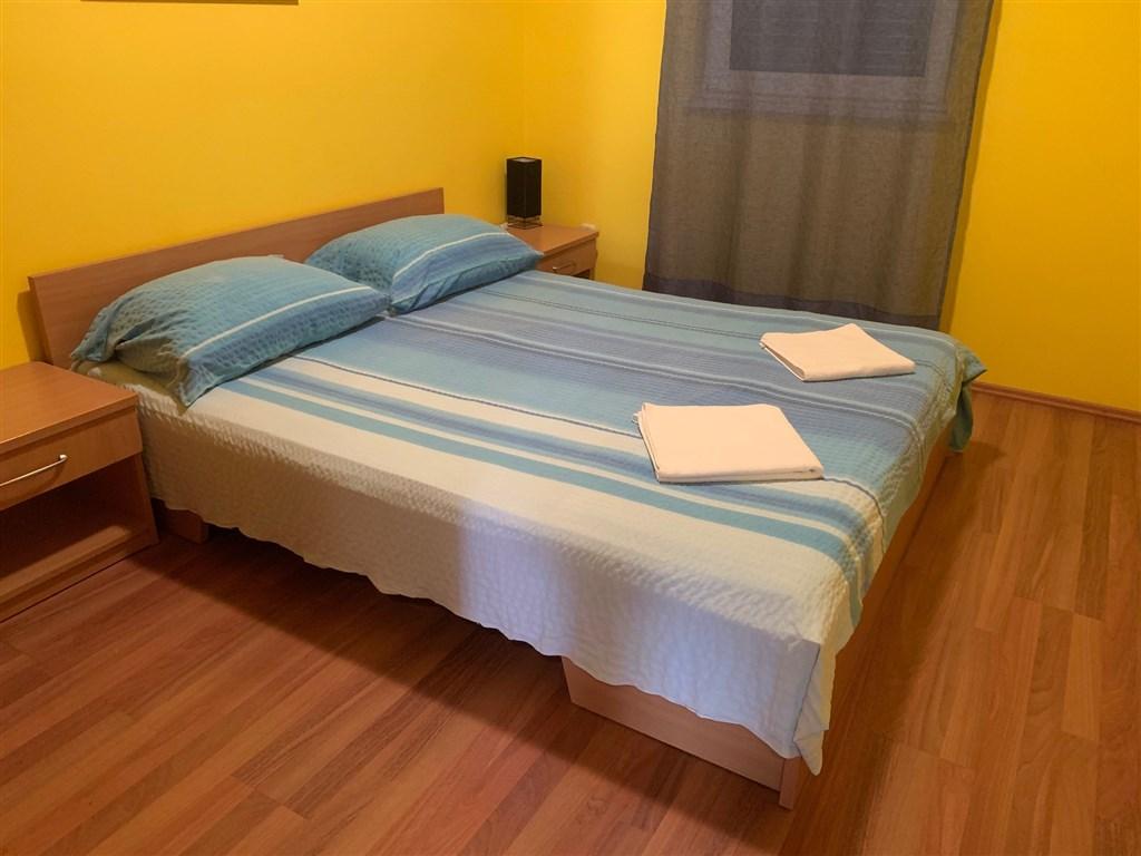 trilo 4+1_č.2_ložnice_Ivana_Vodice.jpg