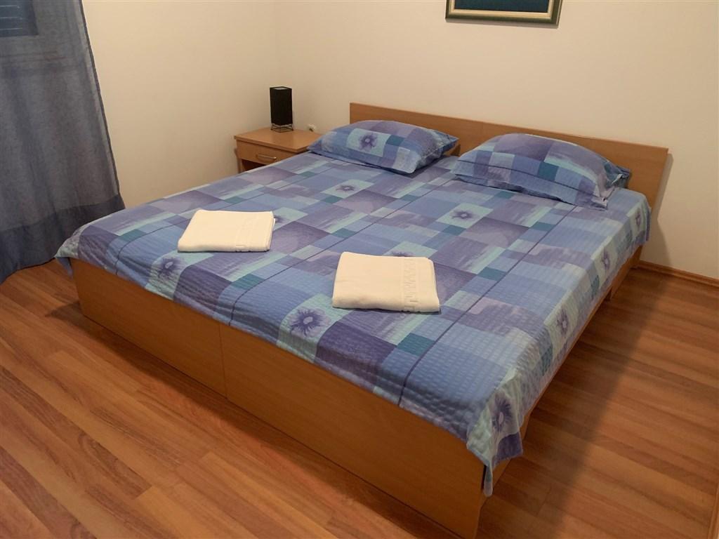 trilo 4+1_č.2_ložnice2_Ivana_Vodice.jpg