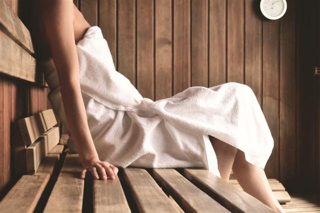 Donna sauna.jpeg
