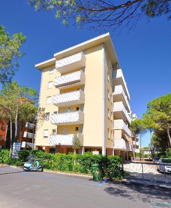 condominio-tintoretto-1x410o4.jpg