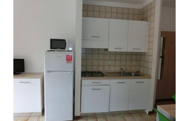 residence_b734b806a106a7abaa8e9d8cd8b95be9.jpg