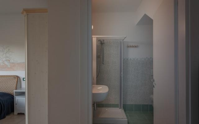 57-quadri-8-vip-vista-mare-residence-ea-bianca-12.png