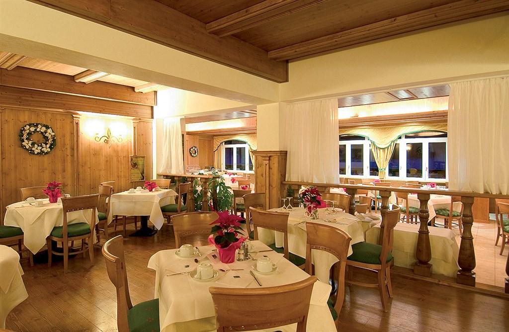 IT_Cortina_Misurina_int16.jpg