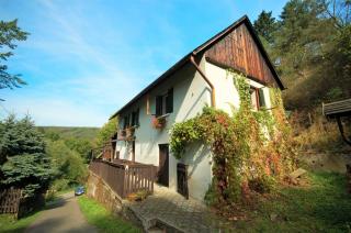 Chalupa Skryje nad Berounkou
