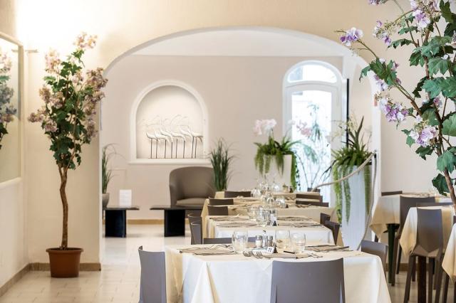 Restaurace