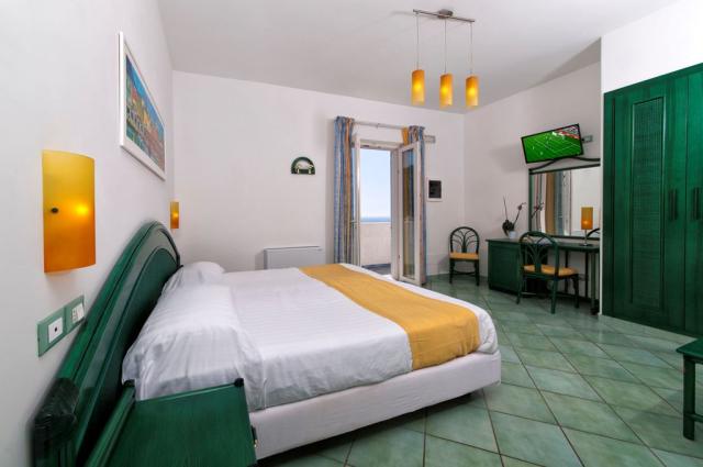 Example Panoramic Room