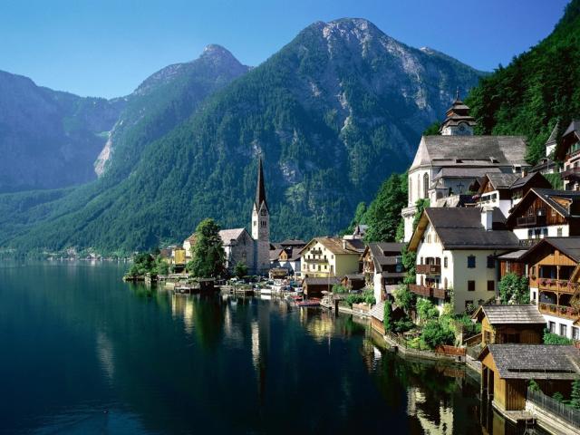 Hallstatt,_Austria