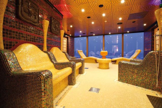 Zábava na lodi Costa Deliziosa