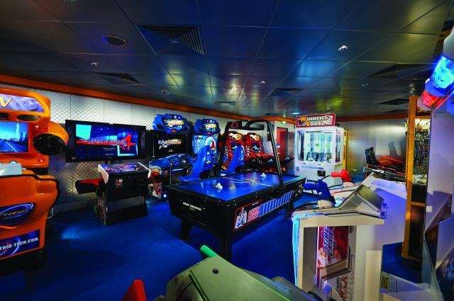 Zábava na lodi Norwegian Pearl