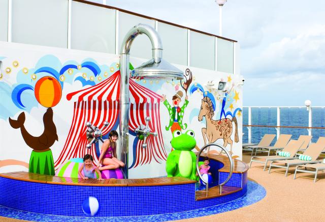 Zábava na lodi Norwegian Pearl