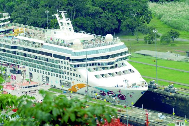 Norwegian Pearl