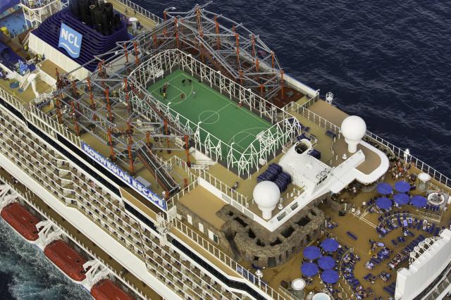 Zábava na lodi Norwegian Escape