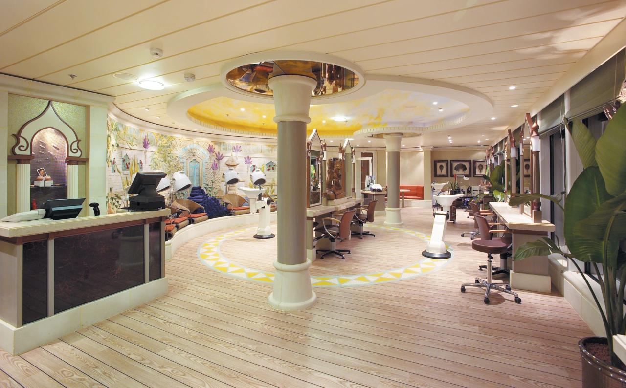 Zábava na lodi Serenade of the Seas